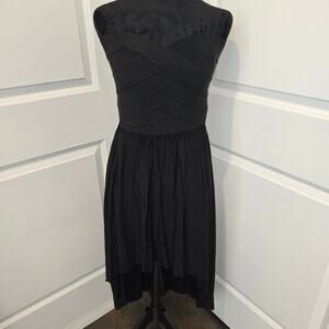 Women's Nameless Strapless Bandeau Top Zipper Back Flowing Hi-Low Skirt Size M